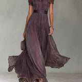 Flavia • Vestido largo violeta con escote de lágrima y borde de encaje de chiffon