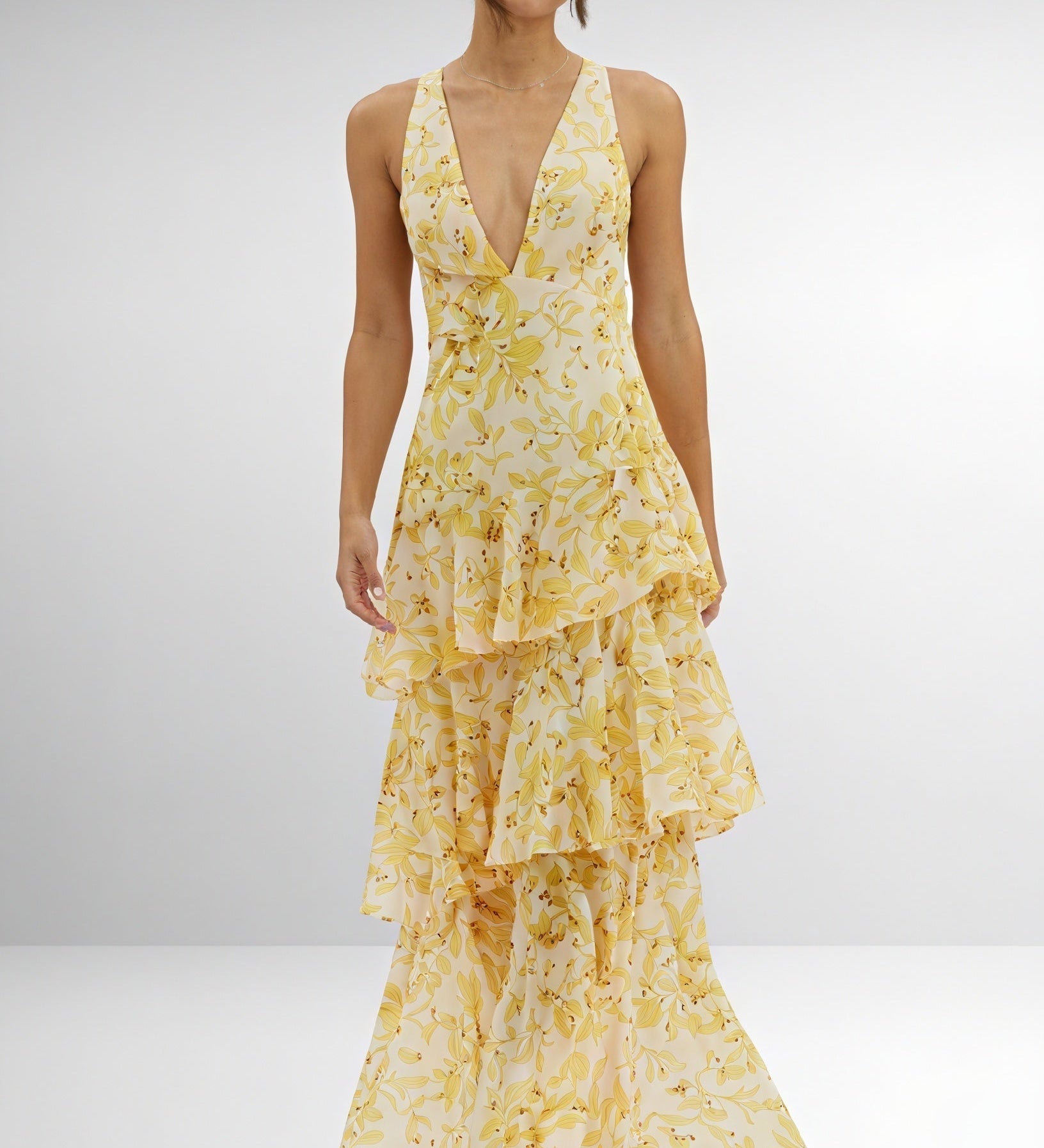Vestido con Estampado Floral y Escote Profundo