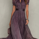 Flavia • Vestido largo violeta con escote de lágrima y borde de encaje de chiffon