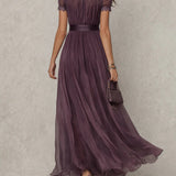 Flavia • Vestido largo violeta con escote de lágrima y borde de encaje de chiffon